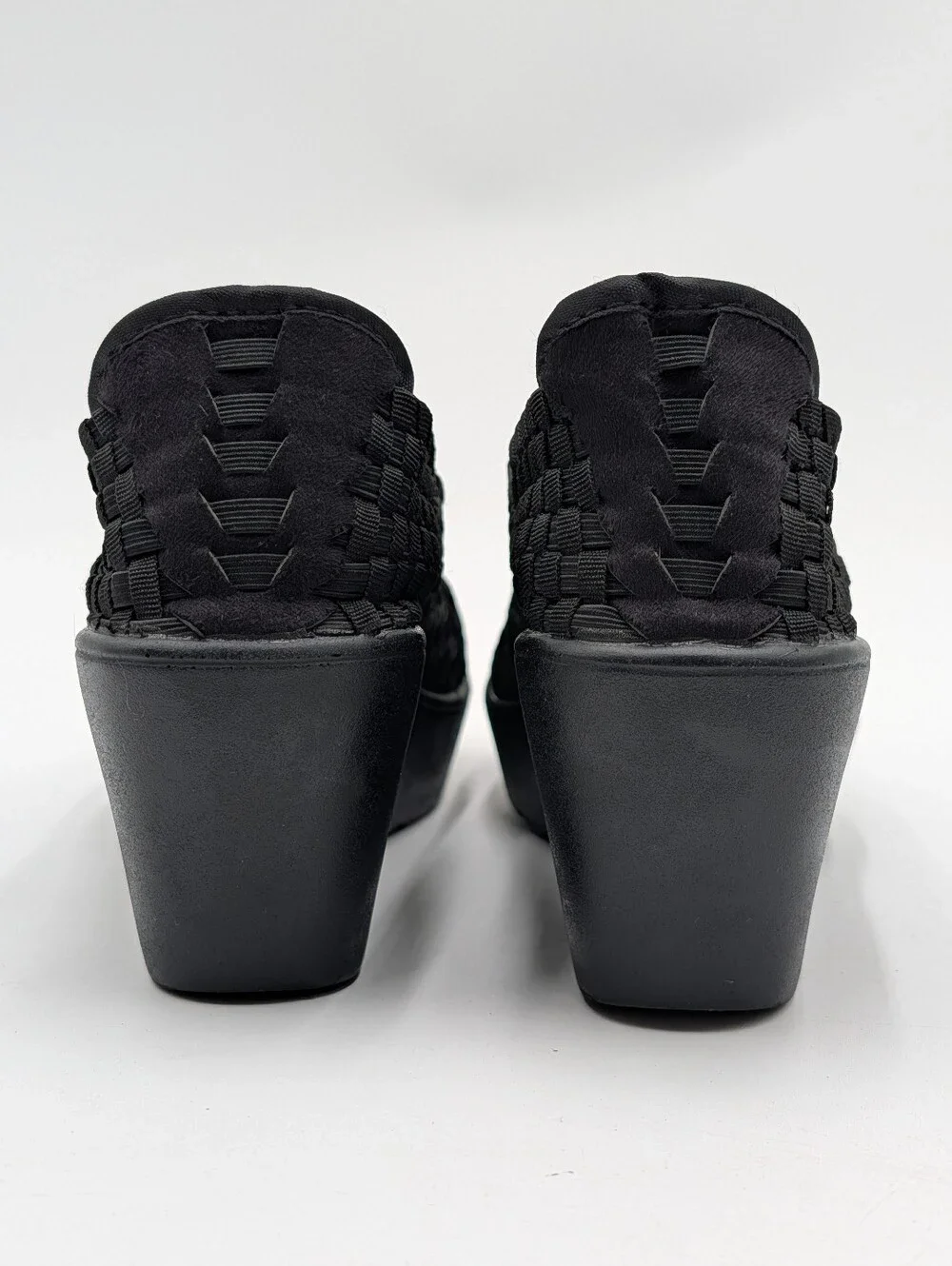 Steve Madden 